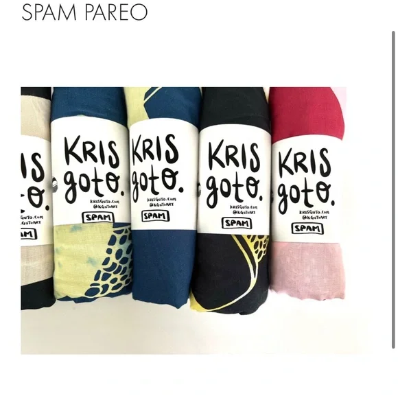 Spam Musubi Pareo/Sarong - Picture 2 of 5